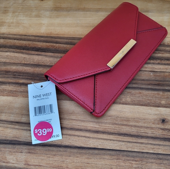 Nine West Red Wallet with a Sleek Envelope Design, NWT - Picture 2 of 4